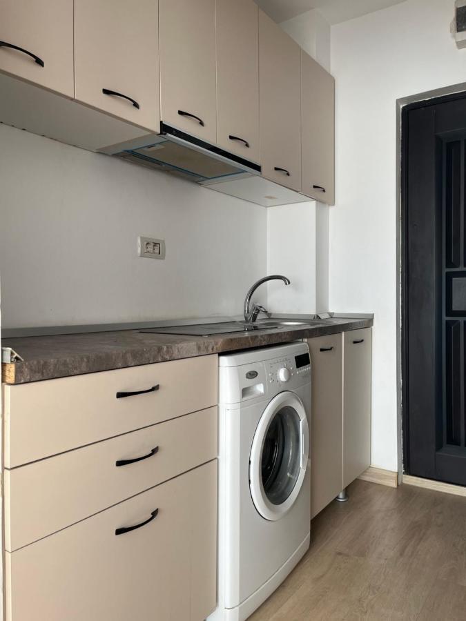 Apart Uta 2 Appartement Arad Buitenkant foto